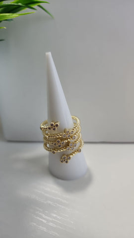 Anillo Espiral  De Florecitas