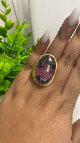 Anillo Ovalado Rosa con negro # 4