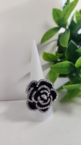 #069-Anillo Flor  Diamantado