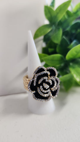 #069-Anillo Flor  Diamantado Oro