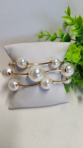 Trío de Pulseras con perlas  Oro
