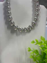 #037 Collar Corto