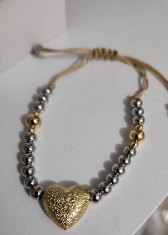 Pulseras en cuencas corazon
