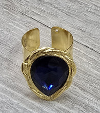 Anillo Gota borde Torcido