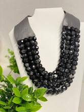 Collar en Capas  Cerradura Iman y Cuero